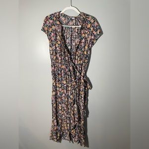 Old Navy Floral Wrap Dress Size XL
